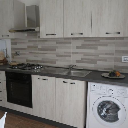 Ferienwohnung Kar House Milazzo Exterior foto
